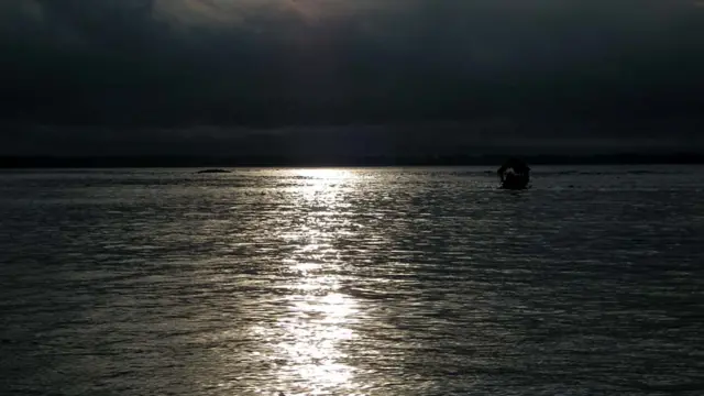 El amazonas de noche. Foto: Javier Lizarzaburu