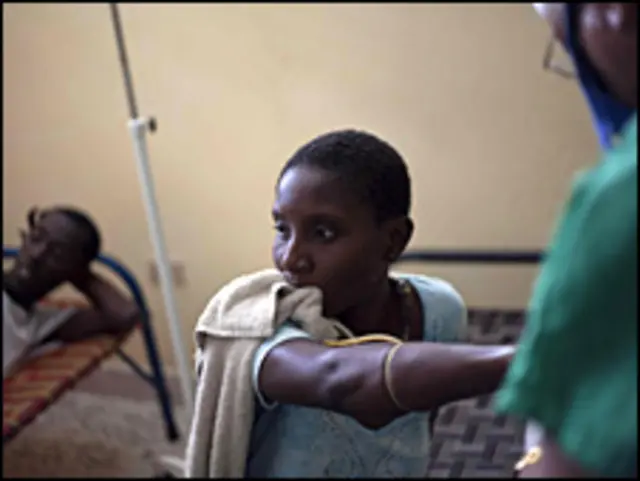 Muitos haitianos culpam soldados nepaleses da ONU de levarem o cólera ao país.