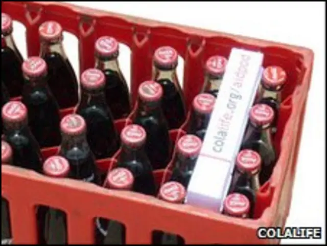 Caja de Coca-Cola y medicina