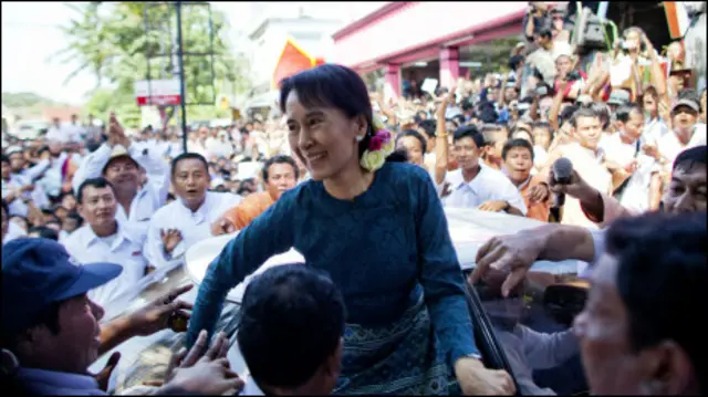 Aung San Suu Kyi bertekad akan terus memperjuangkan demokratisasi