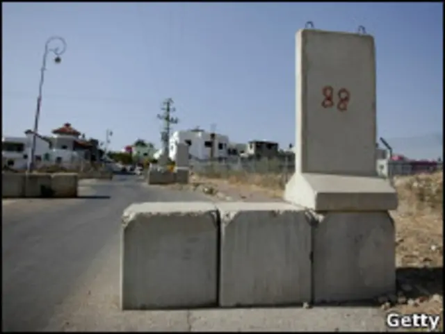 الحدود بين الشطرين اللبناني والاسرائيلي من الغجر