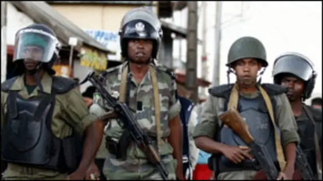 Une importante ceinture de sécurité a été déployée au siège du parlement