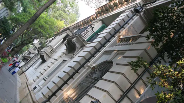 廣州沙面島上原英國領事館大樓（19/11/2010）