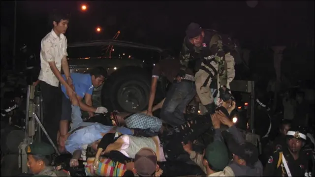 امدادی عملے نے بہت تکلیف دہ مناظر دیکھے