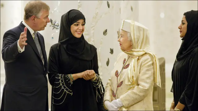 زيارة ملكة بريطانيا الى الامارات