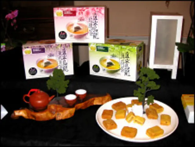 台湾食品与兰花推广会上的美食