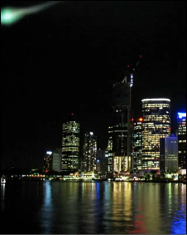 Метеорит над городом Брисбен