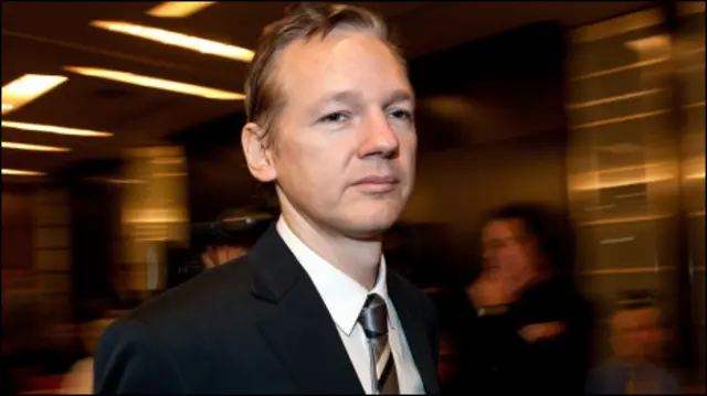 جولین آسانژ 