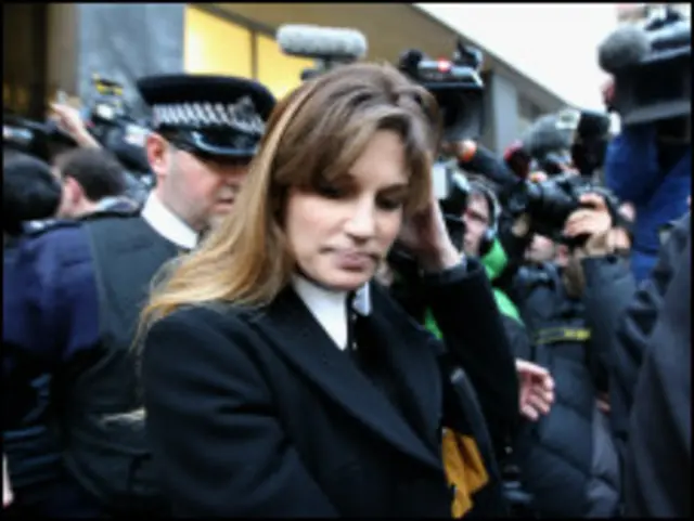 جميمة خان صديقة الأميرة الراحلة ديانا وطليقة نجم الكريكيت عمران خان