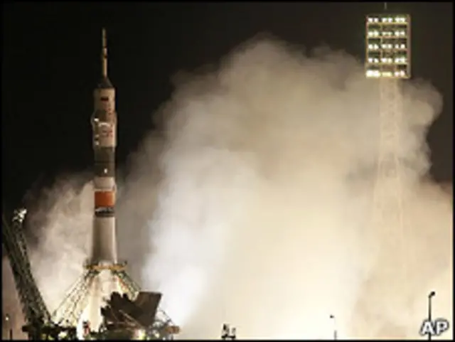 Старт корабля "Союз"