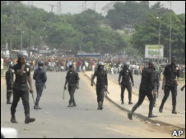 aparat keamanan Pantai Gading hadapi pngunjukrasa