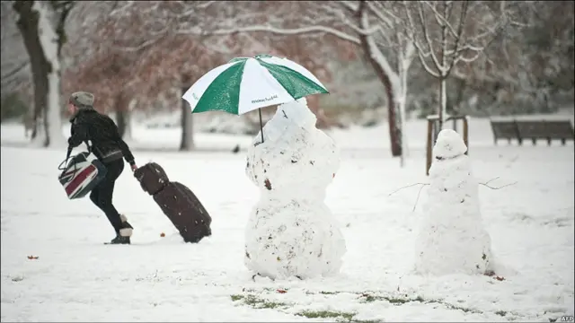 यूरोप में बर्फ़बारी