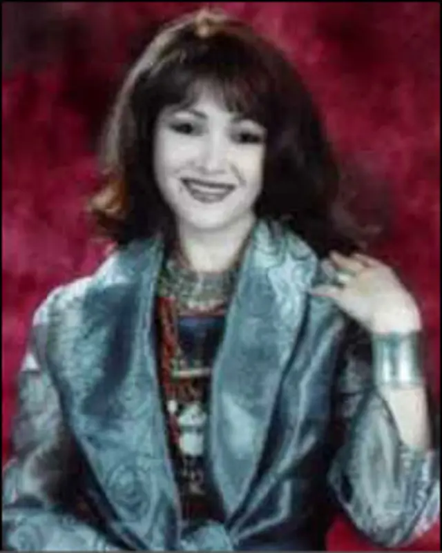 Yalangoch kokrakli qizlar Kechki trans orgies video