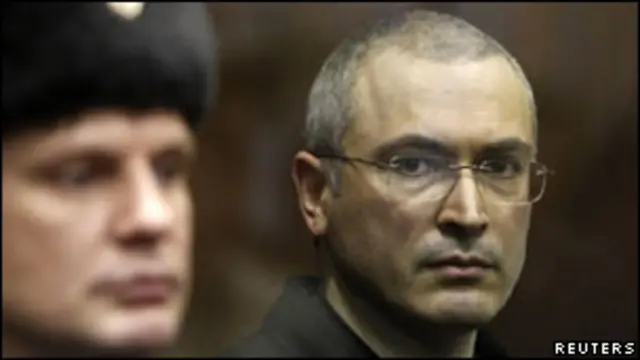 Михаил Ходорковский и Платон Лебедев в зале суда