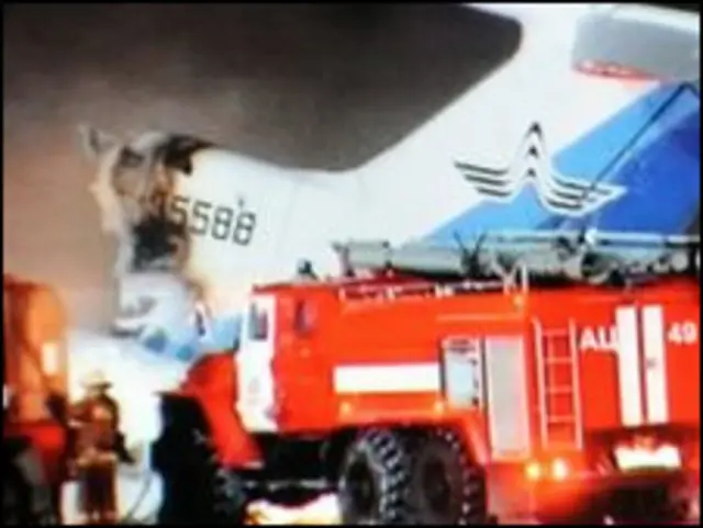 صحنه آتش سوزی هواپیمای روسی