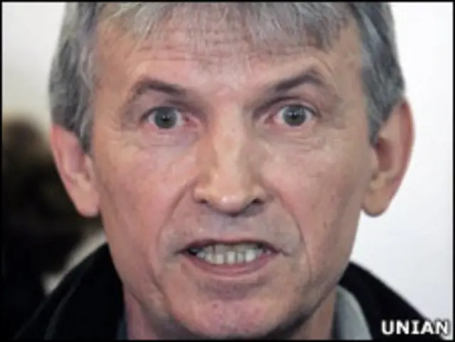 Володимир Оленцевич - оскаржувач президентських указів