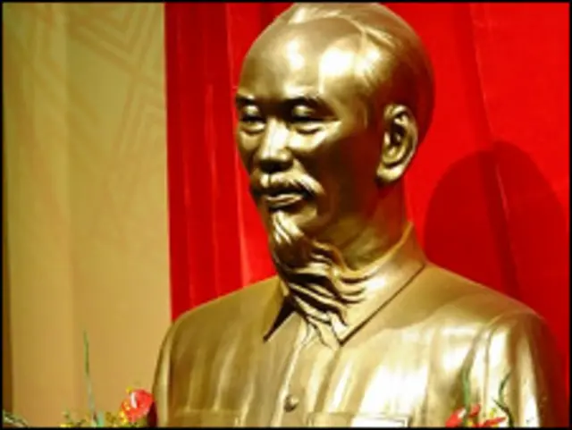 Hồ Chí Minh tiếp tục là chủ đề gây tranh cãi trong cộng đồng người Việt