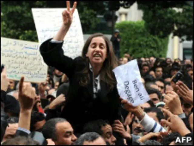 Protesto em Túnis (AP)