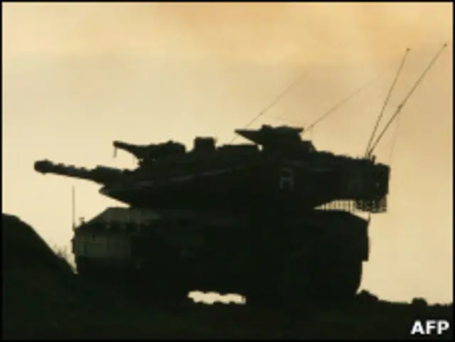 Израильский танк на границе с Газой (снимок из архива)