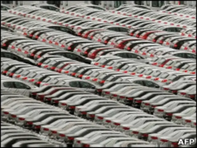 Carros no porto do Rio de Janeiro