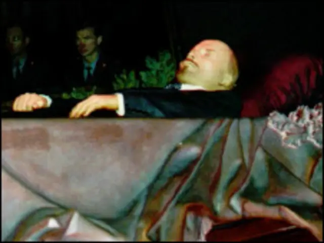 लेनिन का शव