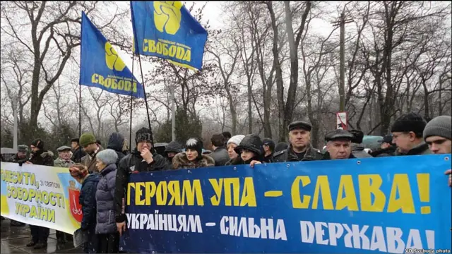 Акція ВО "Свобода" біля пам'ятника Шевченку в Одесі