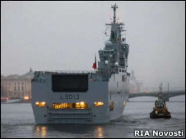 Десантный вертолетоносец "Мистраль"