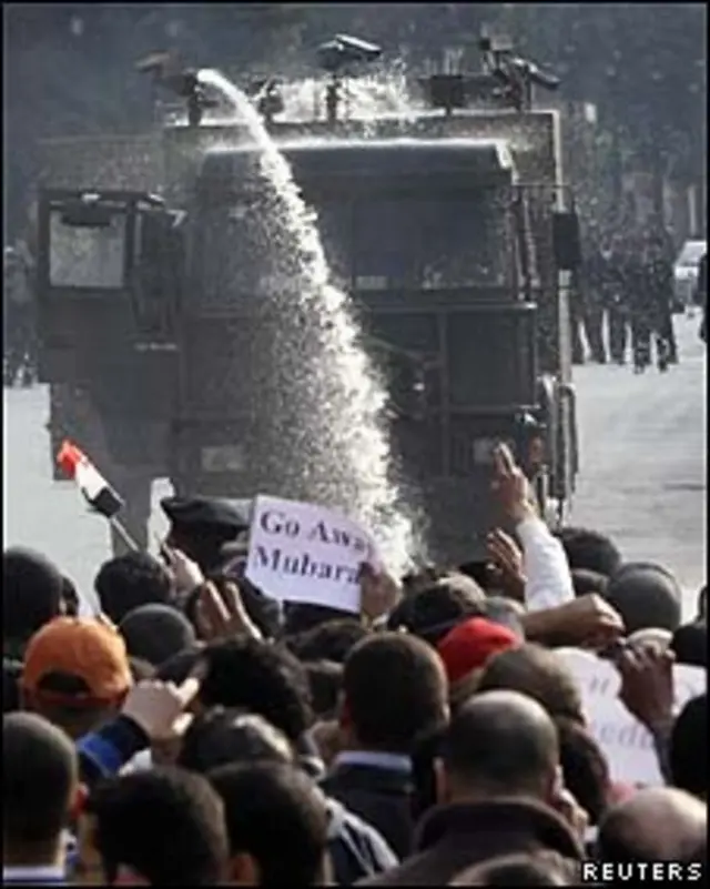 Manifestantes no Cairo