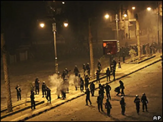 Tropas de choque em Suez, no Egito