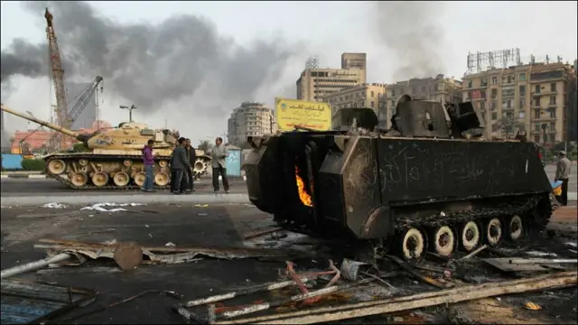 مصر میں ہفتے کو مسلسل احتجاج کا پانچواں دن تھا