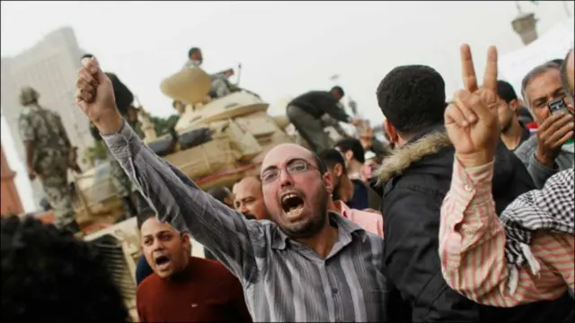 مصر میں ہفتے کو مسلسل احتجاج کا پانچواں دن تھا