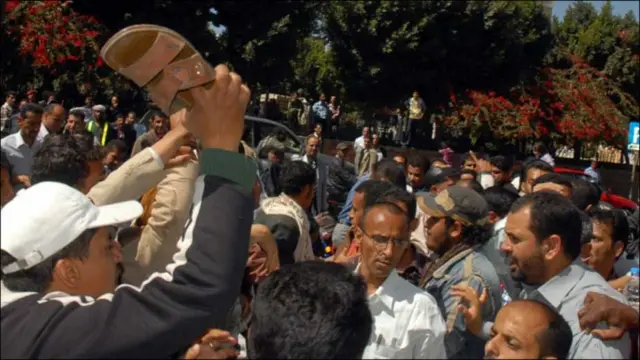 مصر میں ہفتے کو مسلسل احتجاج کا پانچواں دن تھا