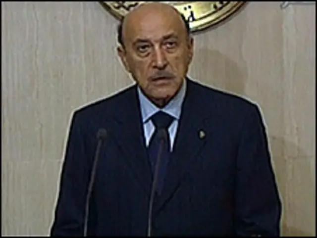 Phó Tổng thống Omar Suleiman, cựu lãnh đạo ngành an ninh, được phong chức gần đây để lo điều hành việc nước thay cho Tổng thống Hosni Mubarak