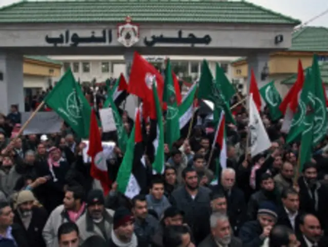 اردن میں بے روز گاری اور غربت کی وجہ سے عوام میں غصہ پایا جاتا ہے 