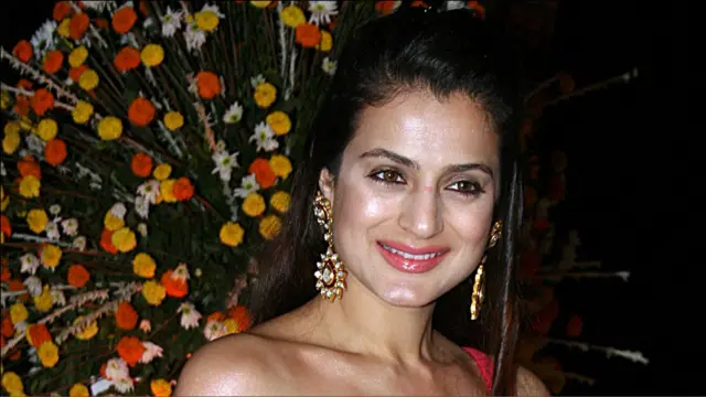 अमीषा पटेल.