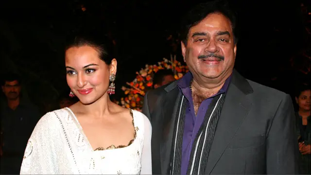 शत्रुघ्न सिन्हा और सोनाक्षी सिन्हा.