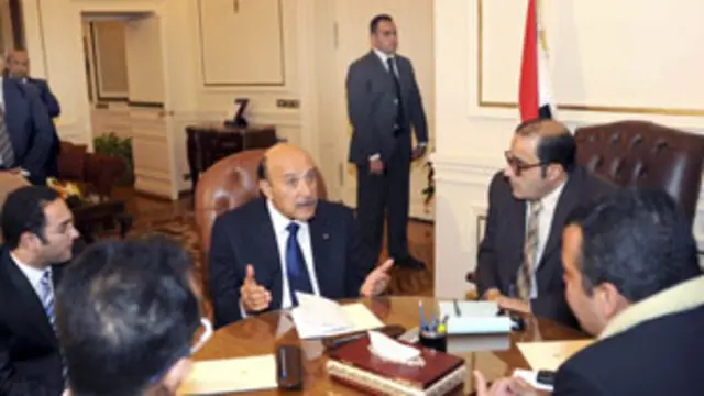 Wapres Omar Seleiman berunding