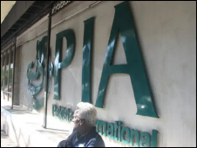 پی آئی اے سے سالانہ ساٹھ لاکھ مسافر سفر کرتے ہیں