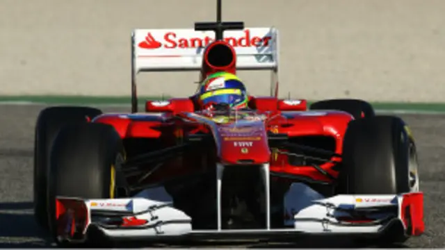 سيارة سباق فورمولا