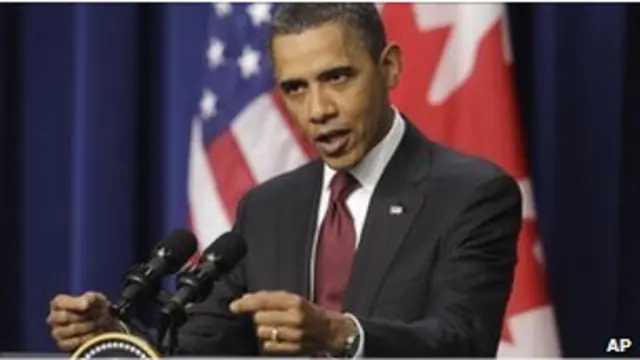 Presiden Barack Obama kembali mendesak Gaddafi untuk mundur.