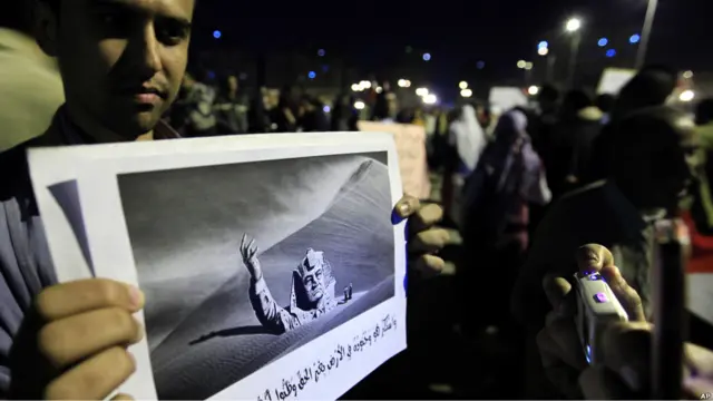 Pengunjuk rasa di Kairo