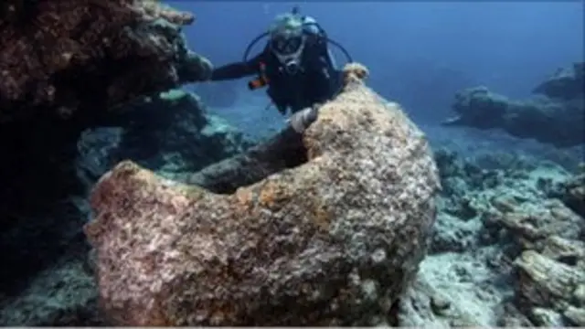 Penemuan Kapal Two Brothers