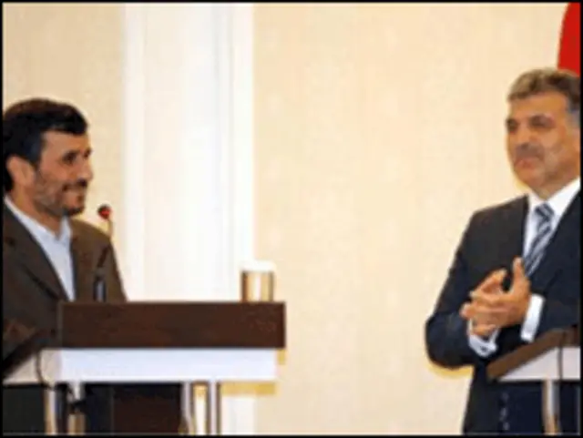 گل و احمدی نژاد