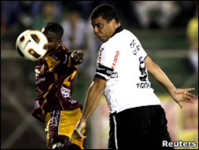 Ronaldo en el partido contra Deportes Tolima.