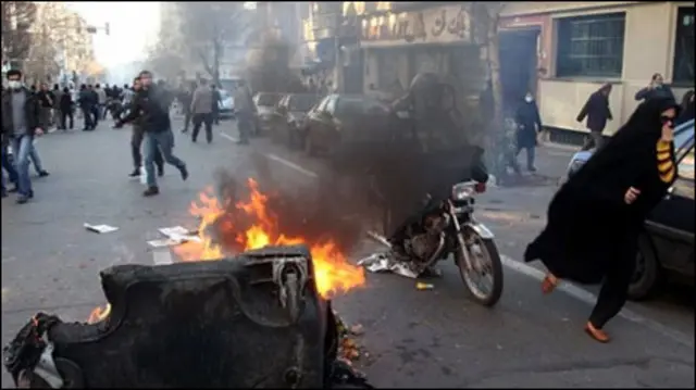 Người phản đối tại Tehran 