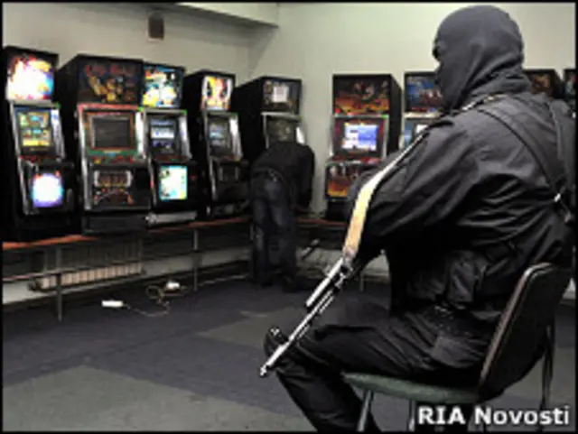 В Махачкале милиция закрывает подпольное казино