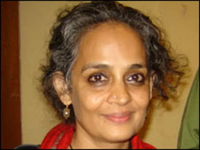 अरुणधति रॉय(फ़ाईल फोटो)