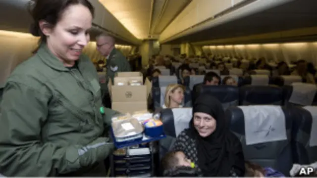 Warga Belanda diungsikan dari Libia