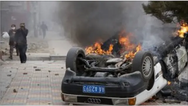 Kerusuhan melanda Tibet beberapa tahun silam