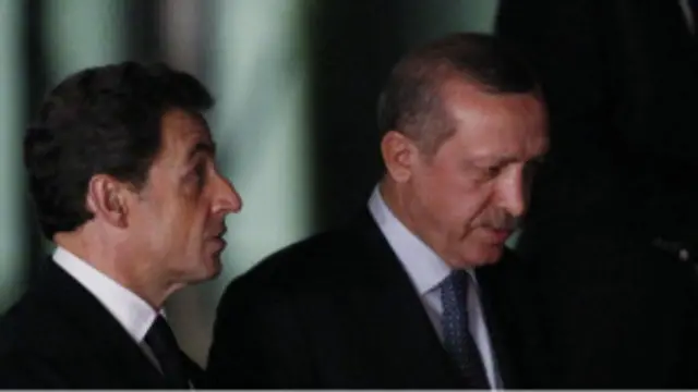 Sarkozy dan PM Turki Erdogan